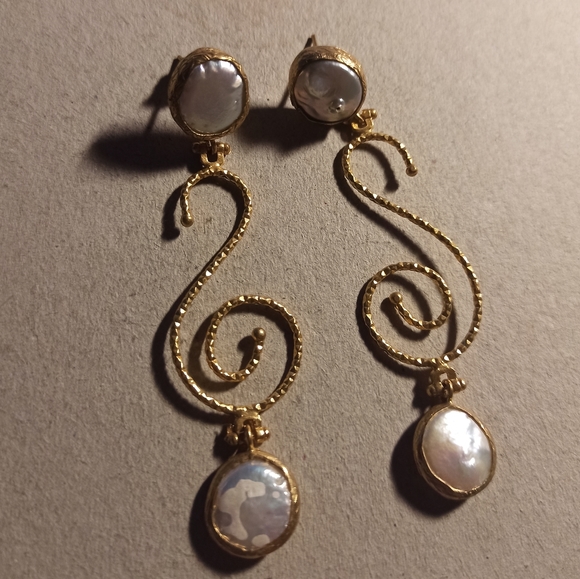 Pearl Style Earrings ✨ - Picture 1 of 4
